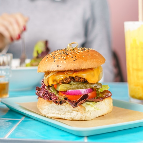 Craving a Juicy Vegan Burger? Hit Up These Fast-Food Chains