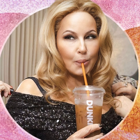 Jennifer Coolidge Prepped for Golden Globes With This Vegan Dunkin' Menu Item