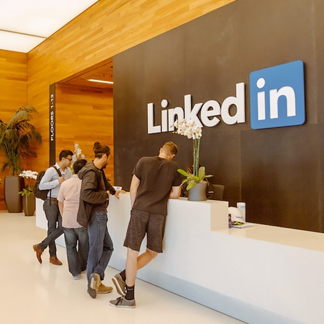 LinkedIn’s San Francisco Office Quietly Shifts to 65 Percent Plant-Based Menu 