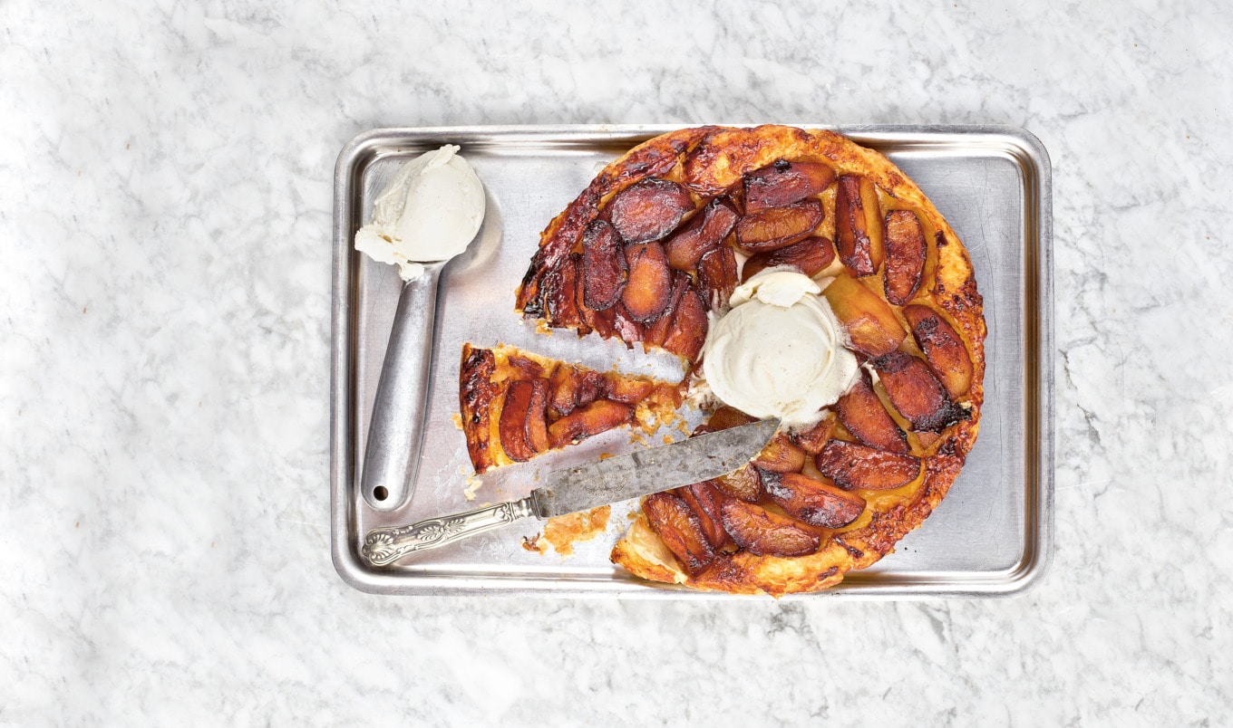 Simple Vegan Apple Tart Tatin