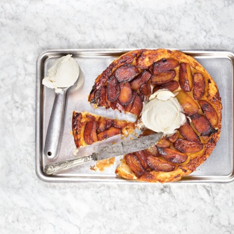 Simple Vegan Apple Tart Tatin