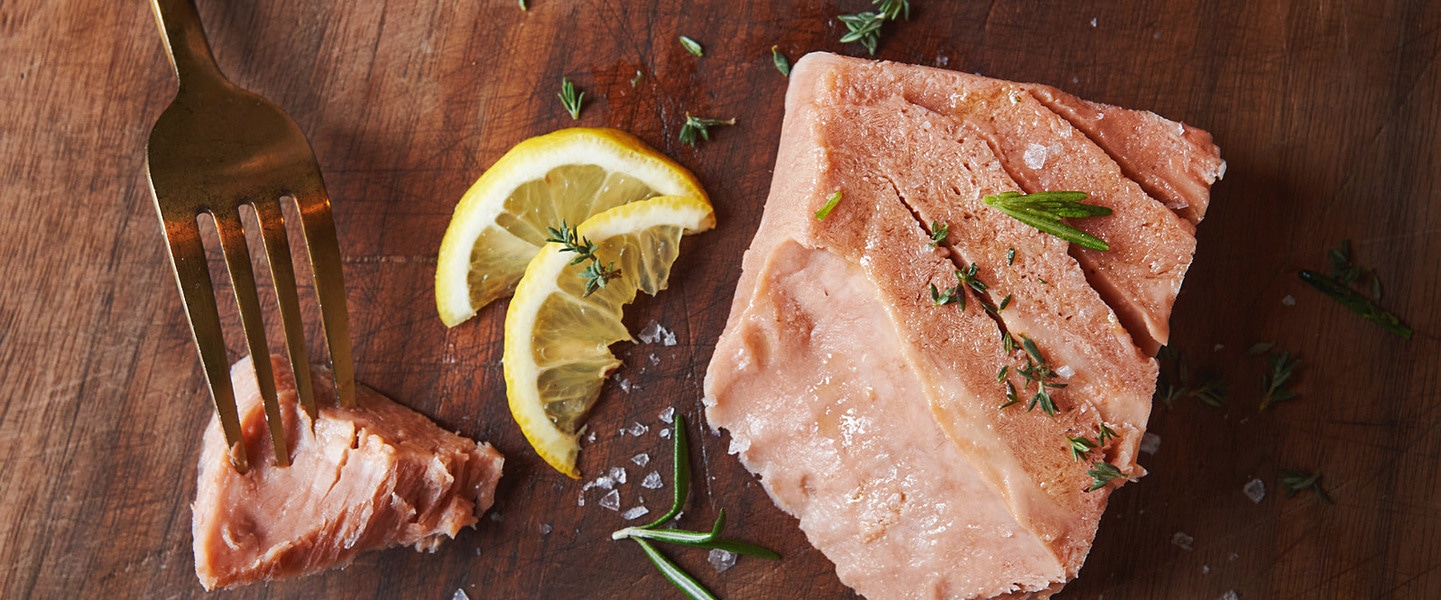 Canadian Government Backs Development of Vegan Salmon Filets, Crab Cakes