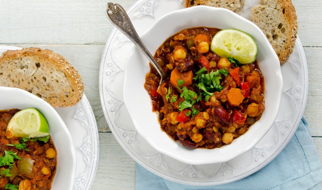 Easy, Smoky Bean and Lentil Chili
