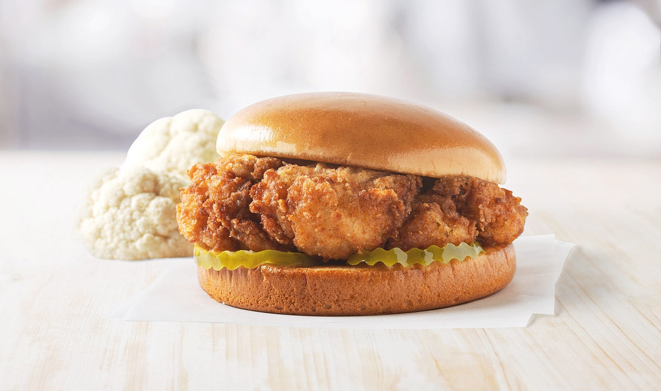 VegNews.Chick Fil A.CauliflowerSandwich