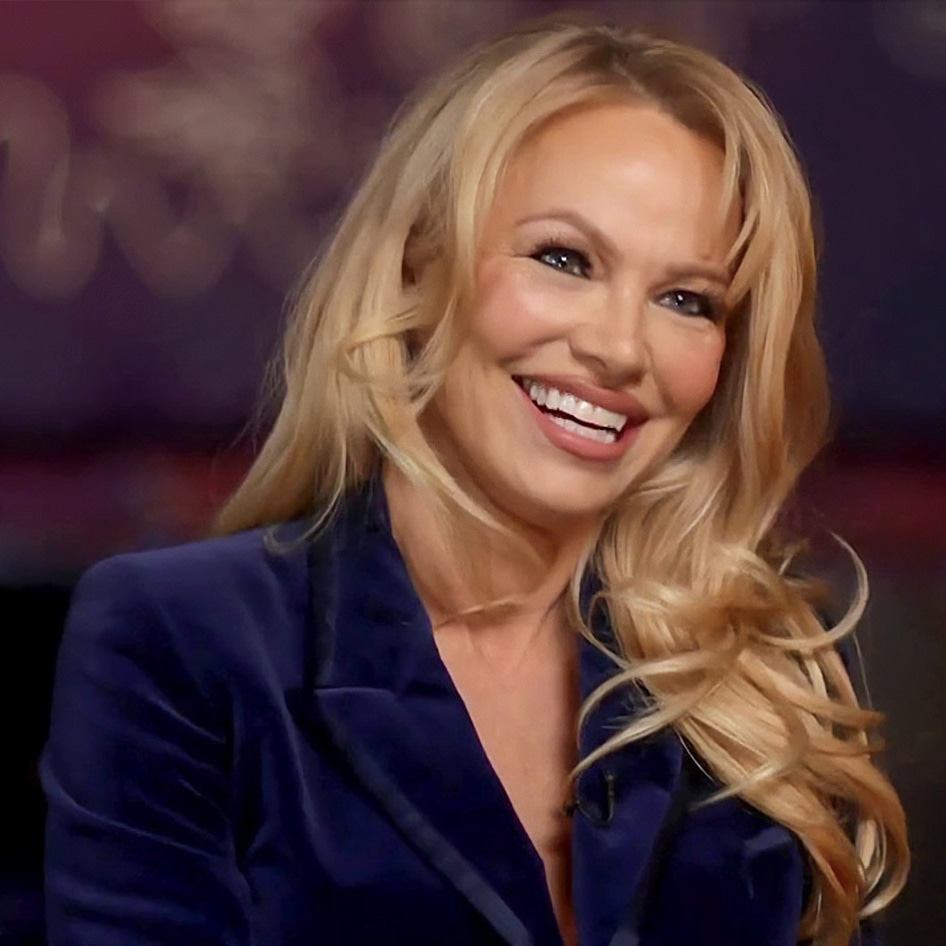 Next for Pamela Anderson? A Vegan Cooking Show on Food Network