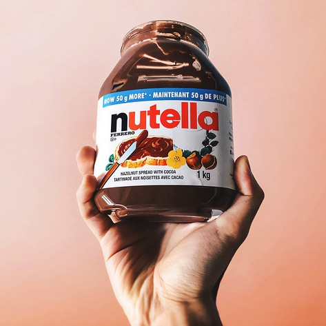 Is Nutella Vegan? How to Get Creamy, Nutty Chocolate Goodness Without the Dairy