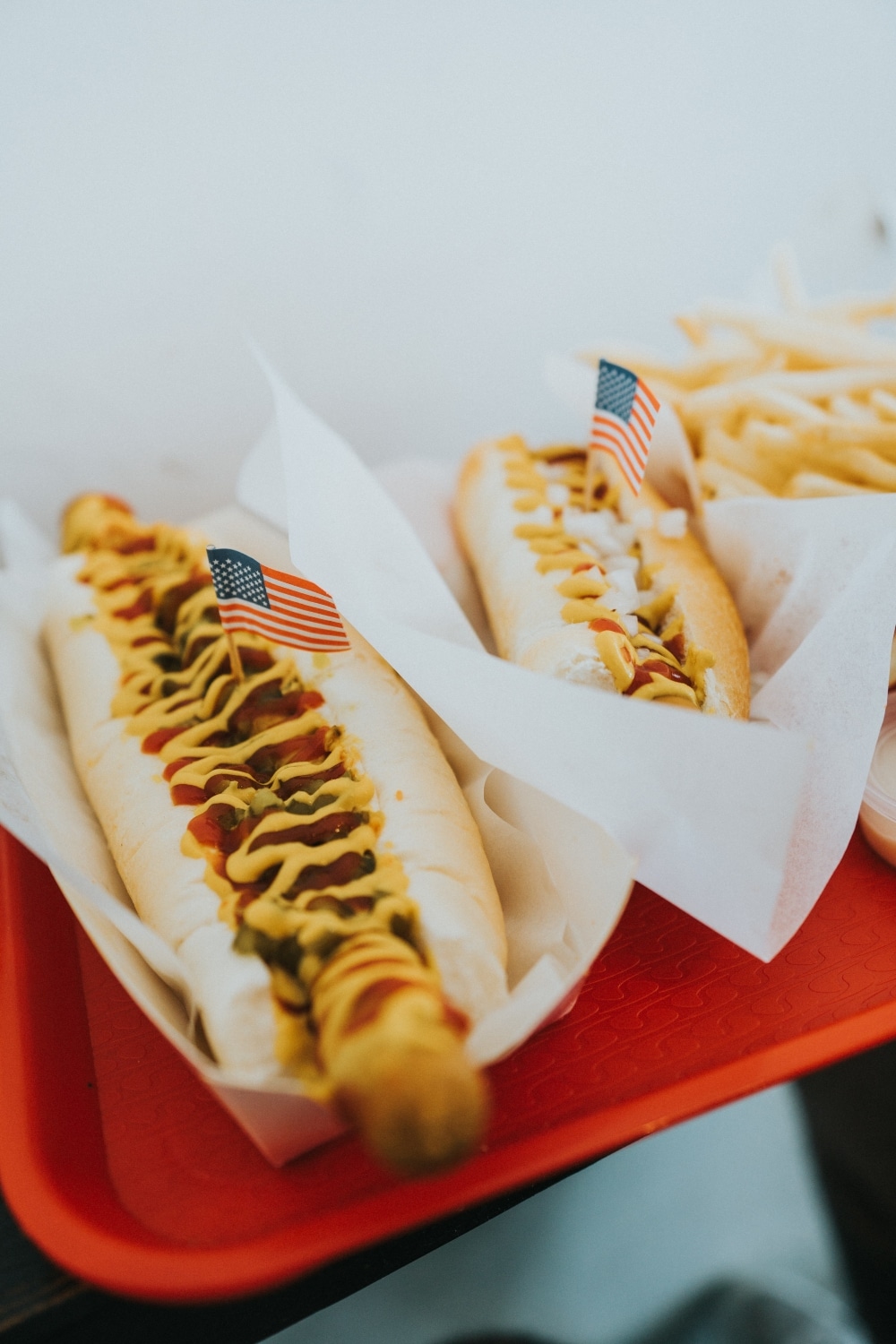 VegNews.americanhotdog.Unsplash