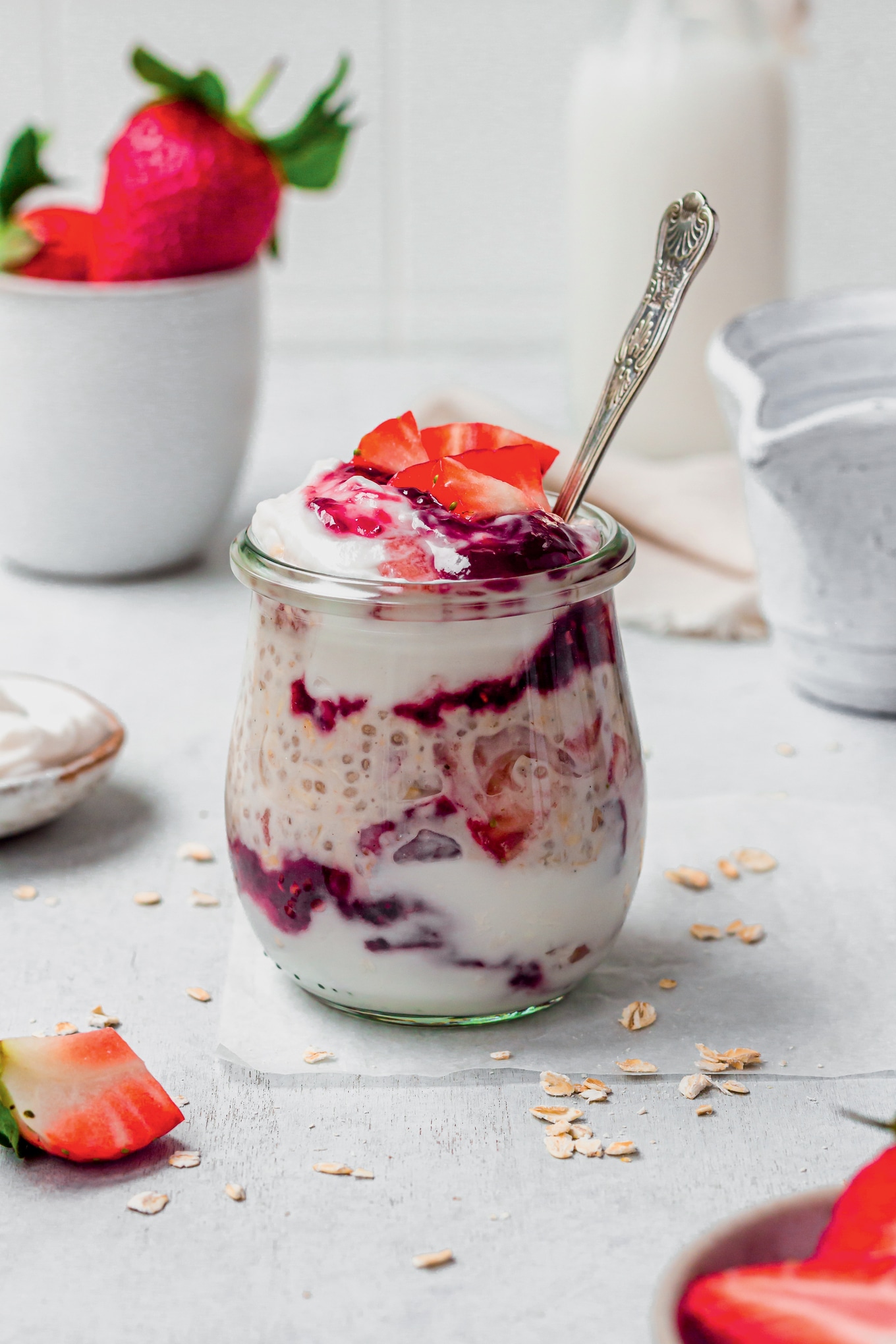 Easy Vegan Strawberries and Cream Overnight Oats | VegNews