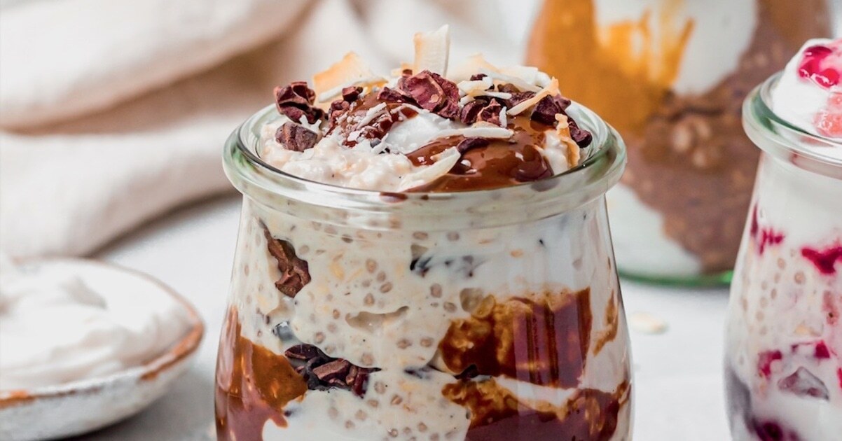 Easy Vegan Mocha Caramel Overnight Oats | VegNews