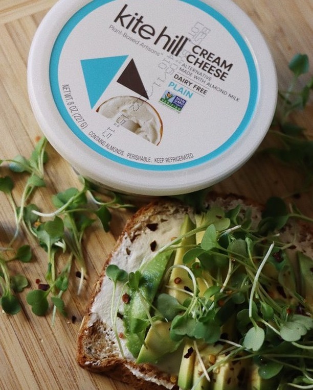 VegNews.vegancreamcheese.kitehill