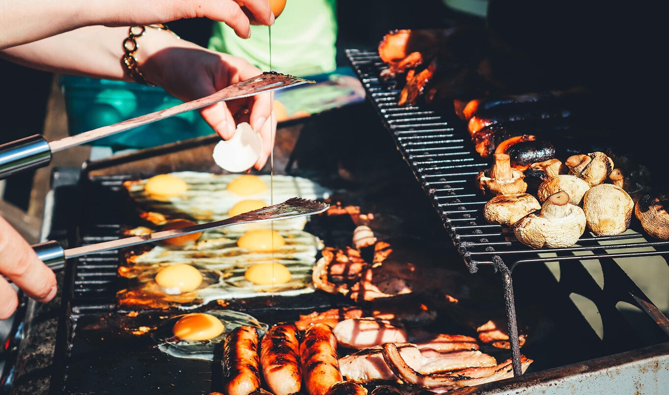 5 Reasons to Forget Keto and Go Vegan
