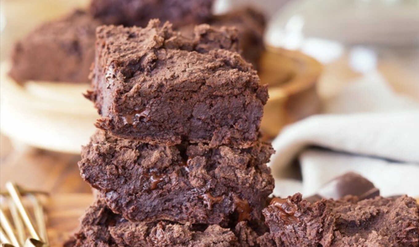 Gooey Vegan Black Bean Brownies
