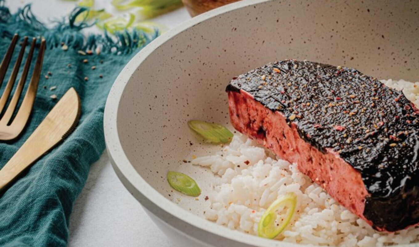 Smoked Teriyaki Plant-Based Salmon Fillet