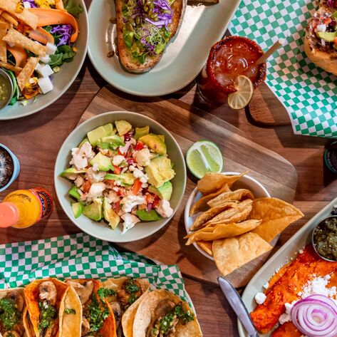 Chicago's First Vegan Taqueria Is Mexican Mom-Approved
