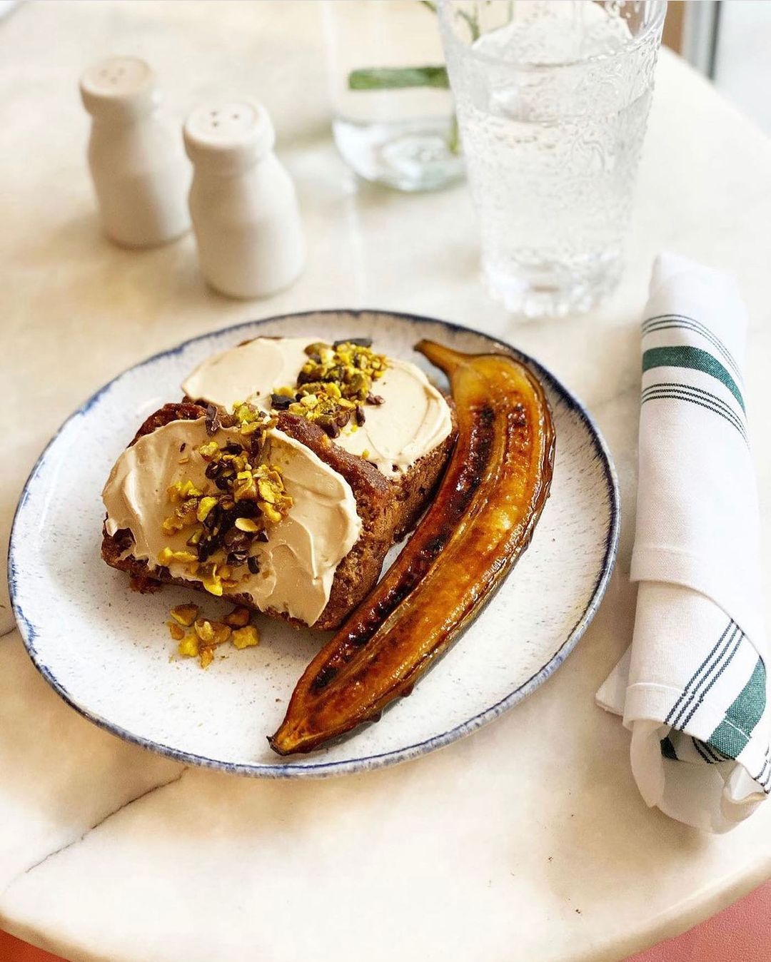 Vegan Breakfast Near Me: 19 Chains to Grab a Tasty Morning Meal | VegNews