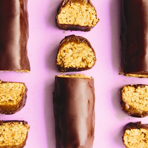 Vegan Copycat Twix Chocolate Caramel Bars