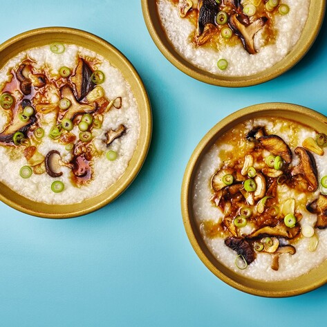 Vegan Shiitake Crispy Garlic Congee