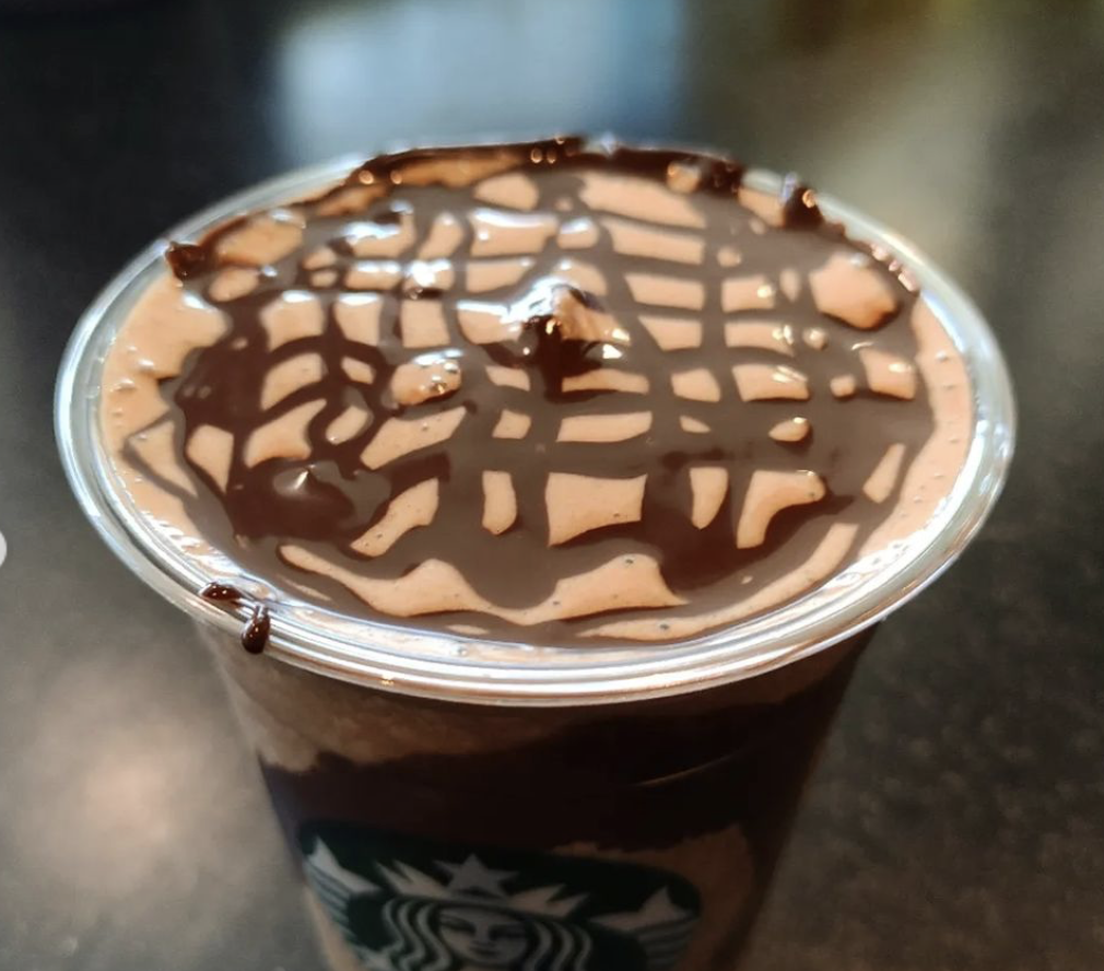 10 Delicious Caffeine-Free Drinks at Starbucks (That Aren't Decaf Coffee)