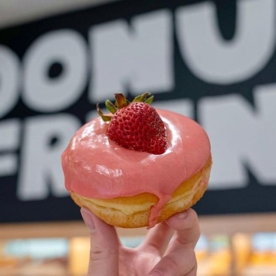 Vegan Bakeries Near Me: 39 Spots to Grab Tasty Doughnuts, Pastries, and More