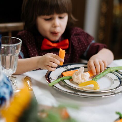 Want Your Kids To Eat More Vegetables? A New Study Reveals an Easy Trick&nbsp;