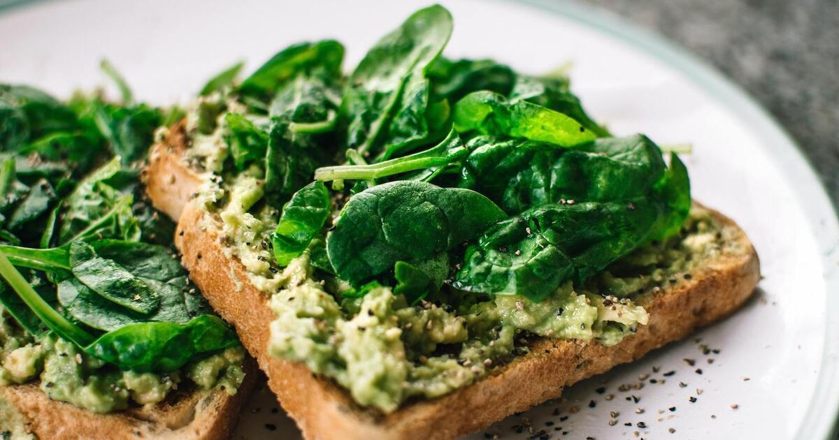9 Vegan Foods For Healthy, Beautiful Skin