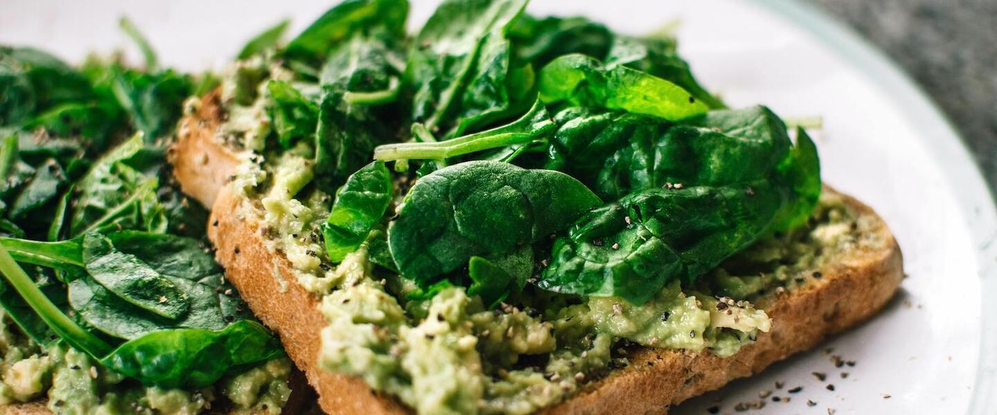 9 Vegan Foods For Healthy, Beautiful Skin