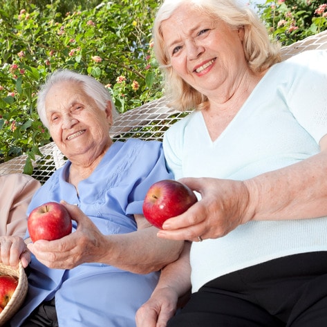 An Apple a Day Slashes Frailty Risk by 20 Percent, Study Finds