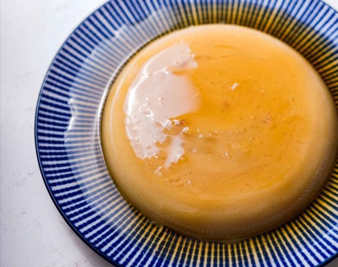 VegNews.LecheFlan
