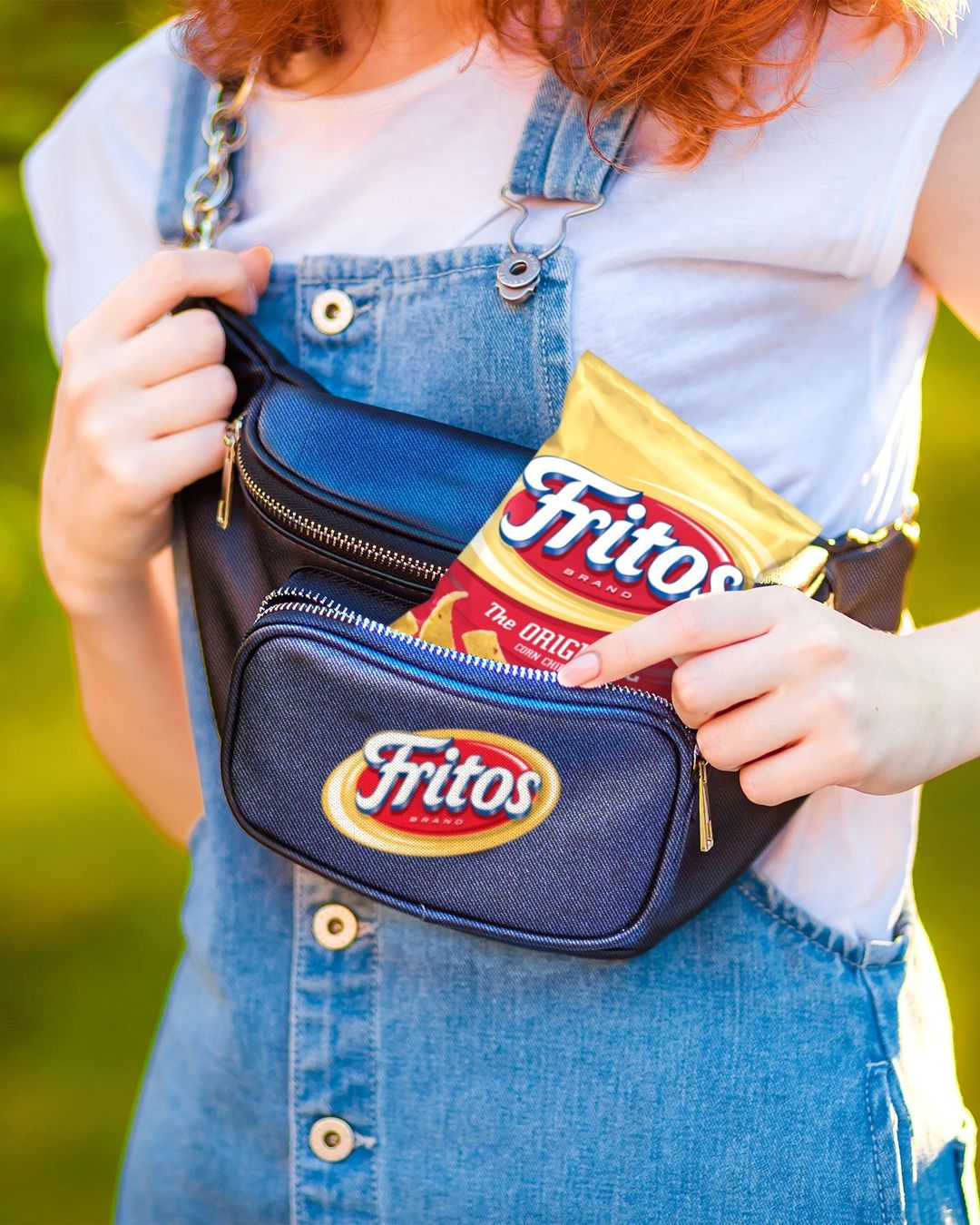 VegNews.veganfritolay.fritos