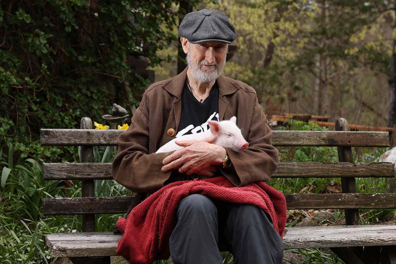 VegNews.JamesCromwell3.PETA