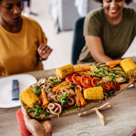 Plant-Based Diet May Reduce Bad Cholesterol by 10 Percent, Study Finds 