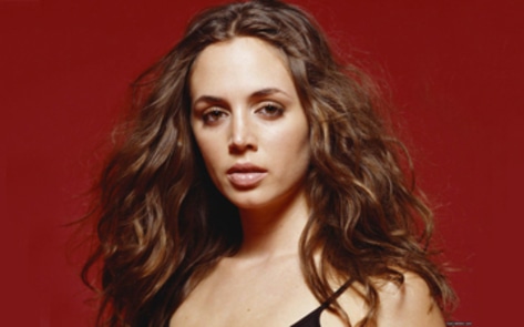 Eliza Dushku Ditches Meat