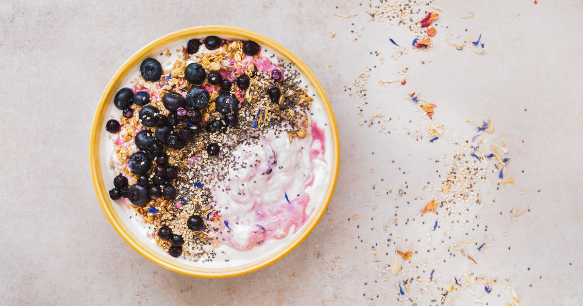 How Do Flaxseeds Benefit Your Body? (Plus, 7 Tasty Vegan Recipes)