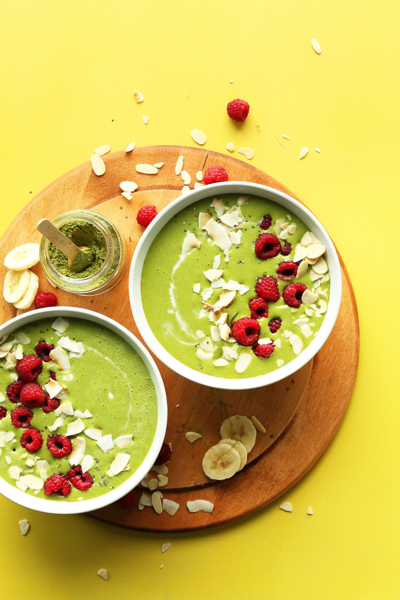 Smoothie Bowl Without Banana - Wholly Tasteful