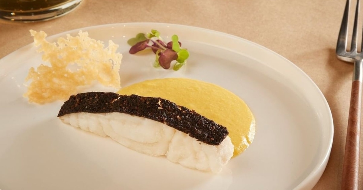 4 запеченный осетр с чесноком и маслом