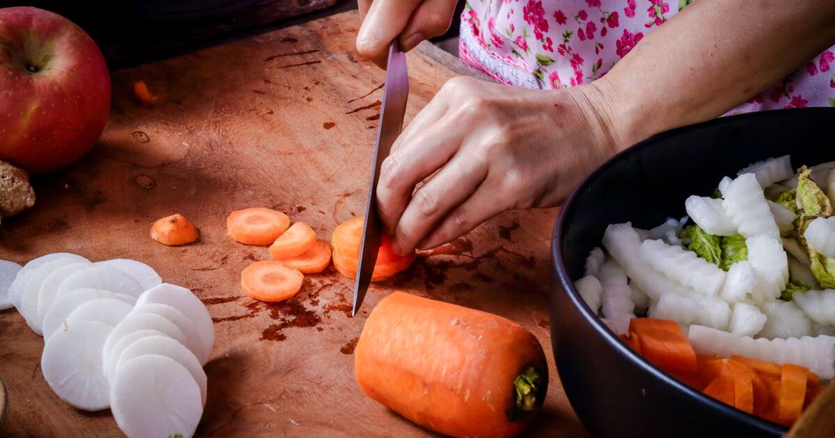 Carrots Help Prevent Heart Disease, Particularly for Women, Study Finds