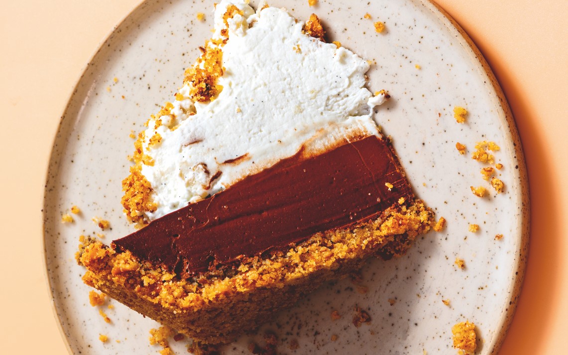 VegNews.PretzelPie