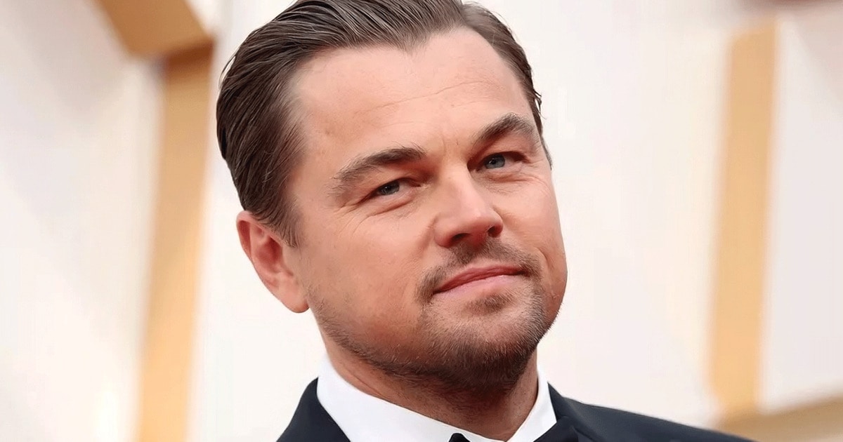 Leo Dicaprio photo has internet racking their brains