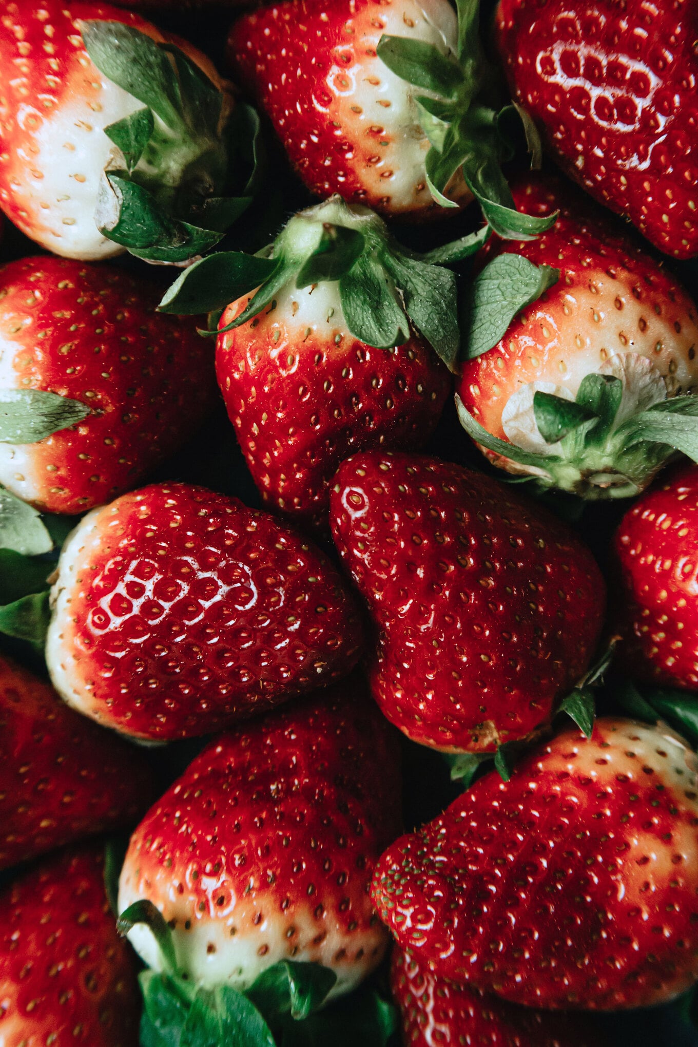 VegNews.Strawberries.Pexels.AveCalvarMartinez