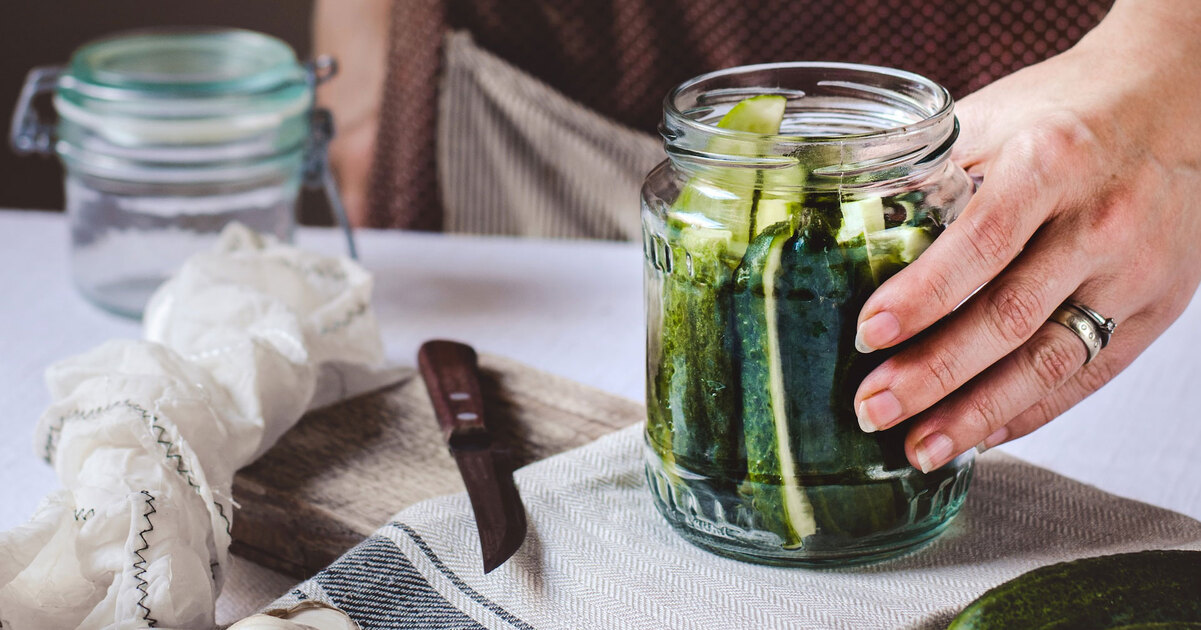 Are Pickles Healthy? Plus, the Best Brands & Vegan Recipes