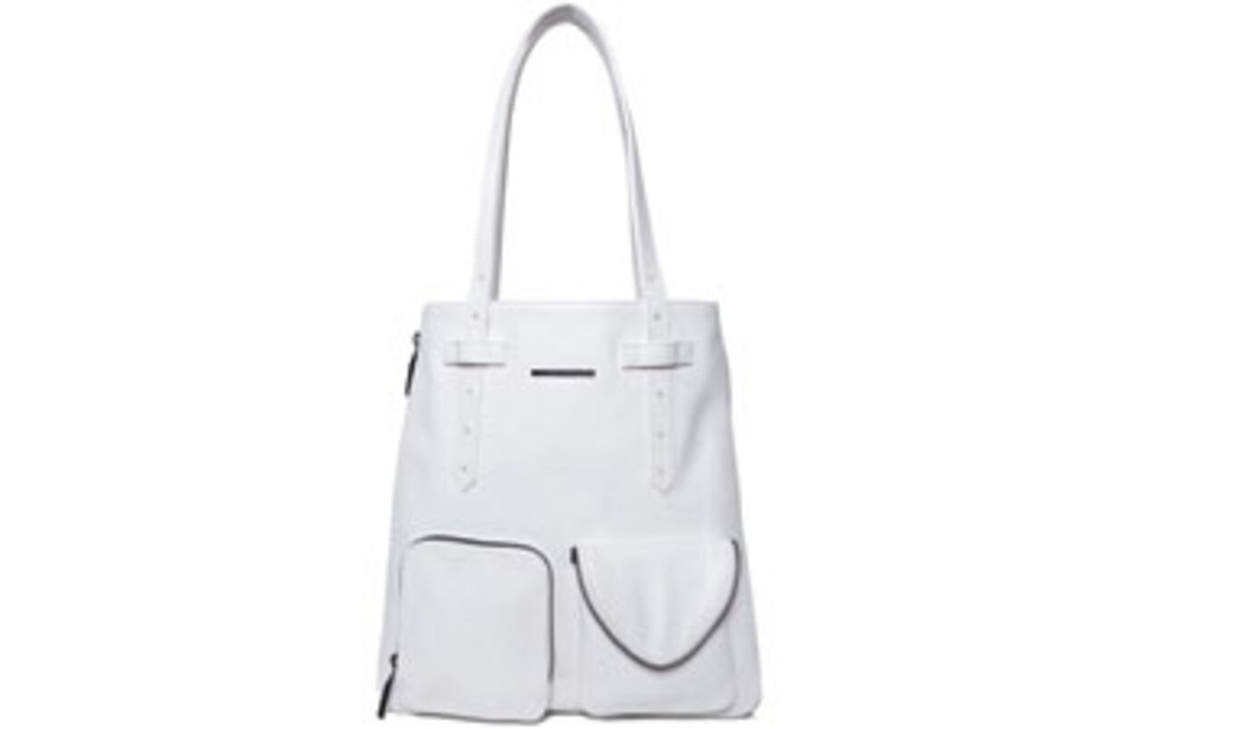 Exclusive Giveaway: Matt & Nat Handbag