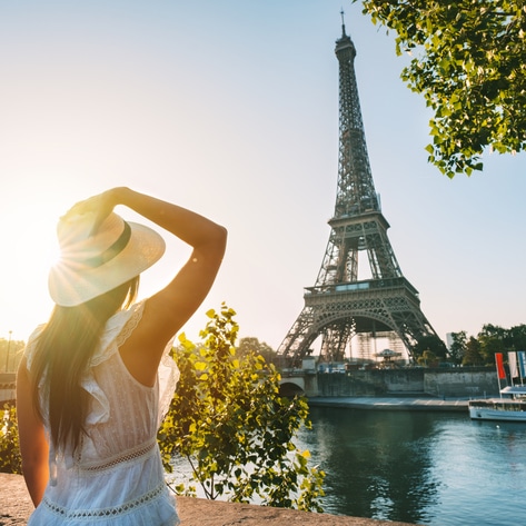 Vegan Food Near Me: 10 Exceptional Cafés, Bakeries, and Restaurants in Paris