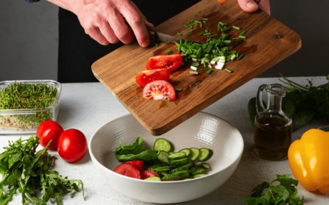 5 Reasons to Forget Keto and Go Vegan