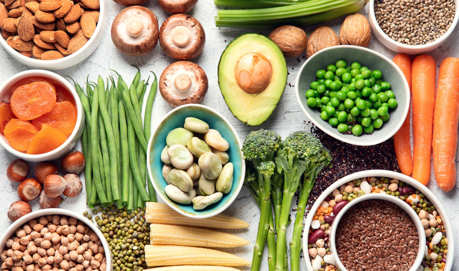 Cómo volverse vegano: una guía para principiantes sobre cómo comer alimentos de origen vegetal | VegNoticias