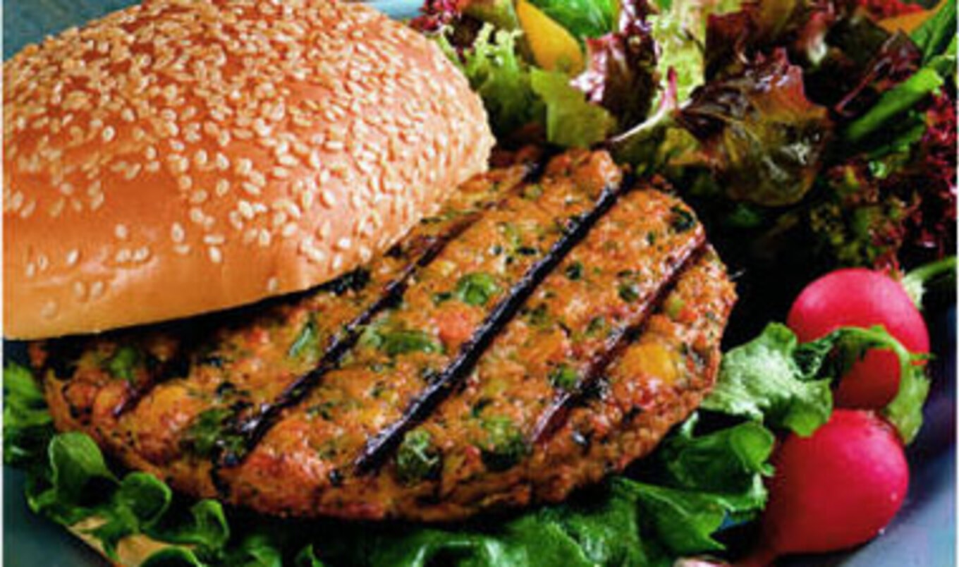 Teen Activist Leads Veggie Burger School Campaign