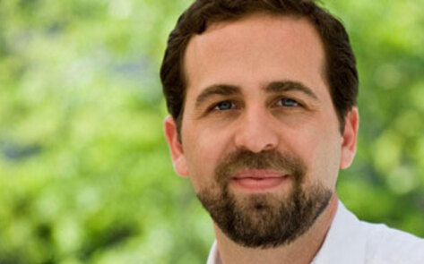 <i>LA Times</i> Features Ronnen