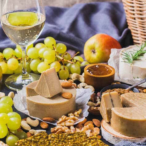 How to Pair Vegan Cheese and Wine Like a Pro