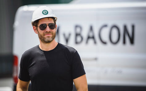 Why This Entrepreneur Went From Farming Pigs to Making Vegan Bacon