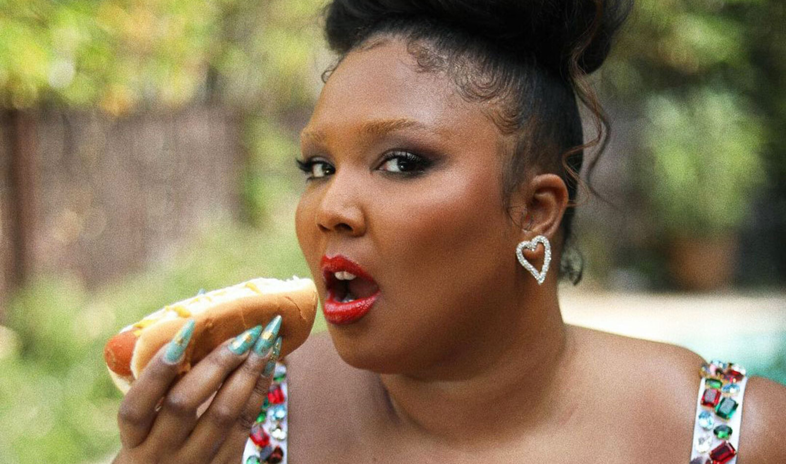 Why Lizzo's "Good As Hell" Is the New Anthem of Going Vegan
