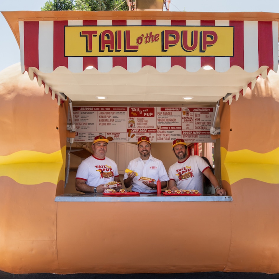 A World War II Era Hot Dog Stand Is Back with Vegan Options